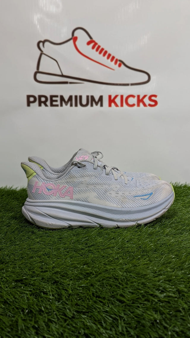 HOKA Clifton 9 Running Shoes – Grey, Pink & Blue