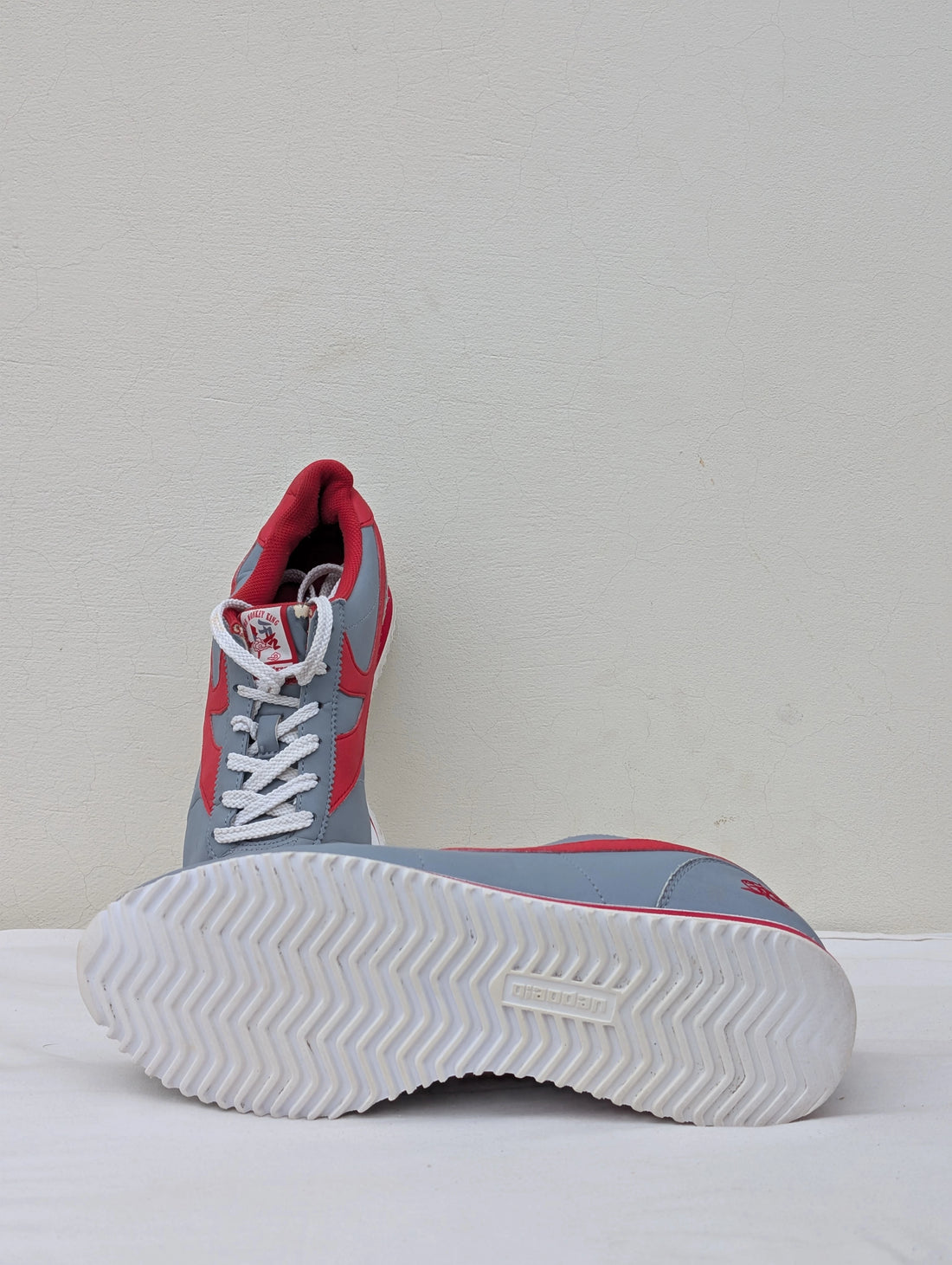 Qaiodan The Monkey King Sneakers – Grey & Red Casual Shoes