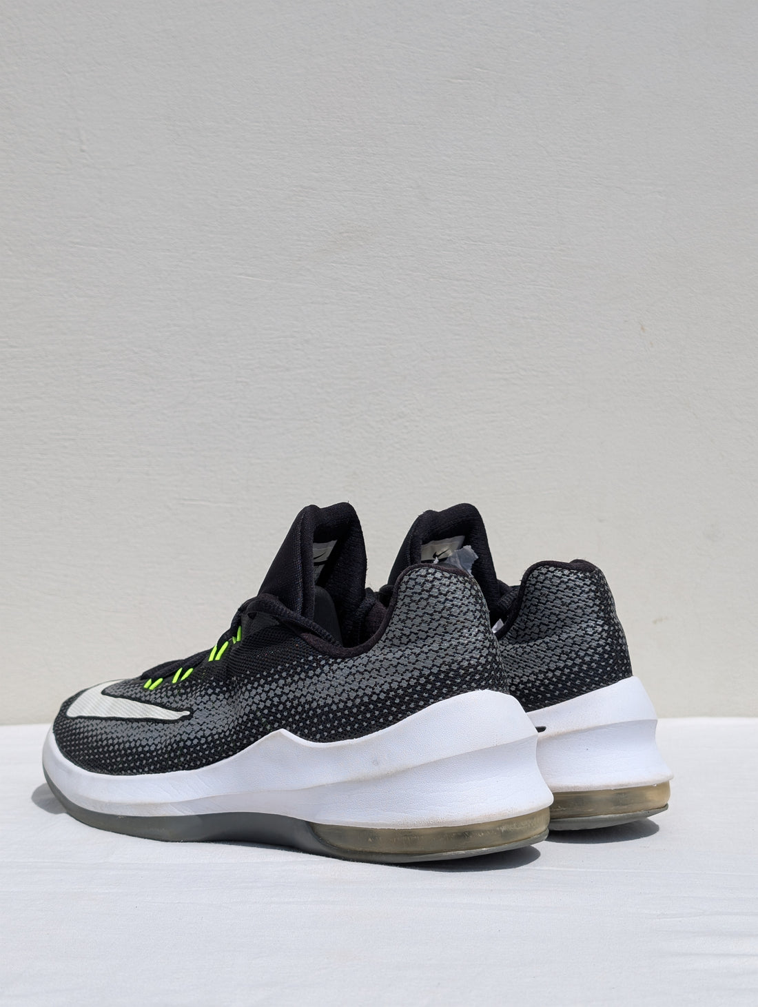 Nike Air Max Infuriate 3 Mid Basketball Shoes – Black & Neon Green