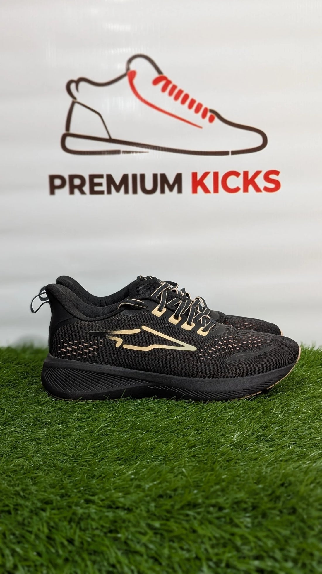 Avia Running Shoes – Black & Gold Sneakers