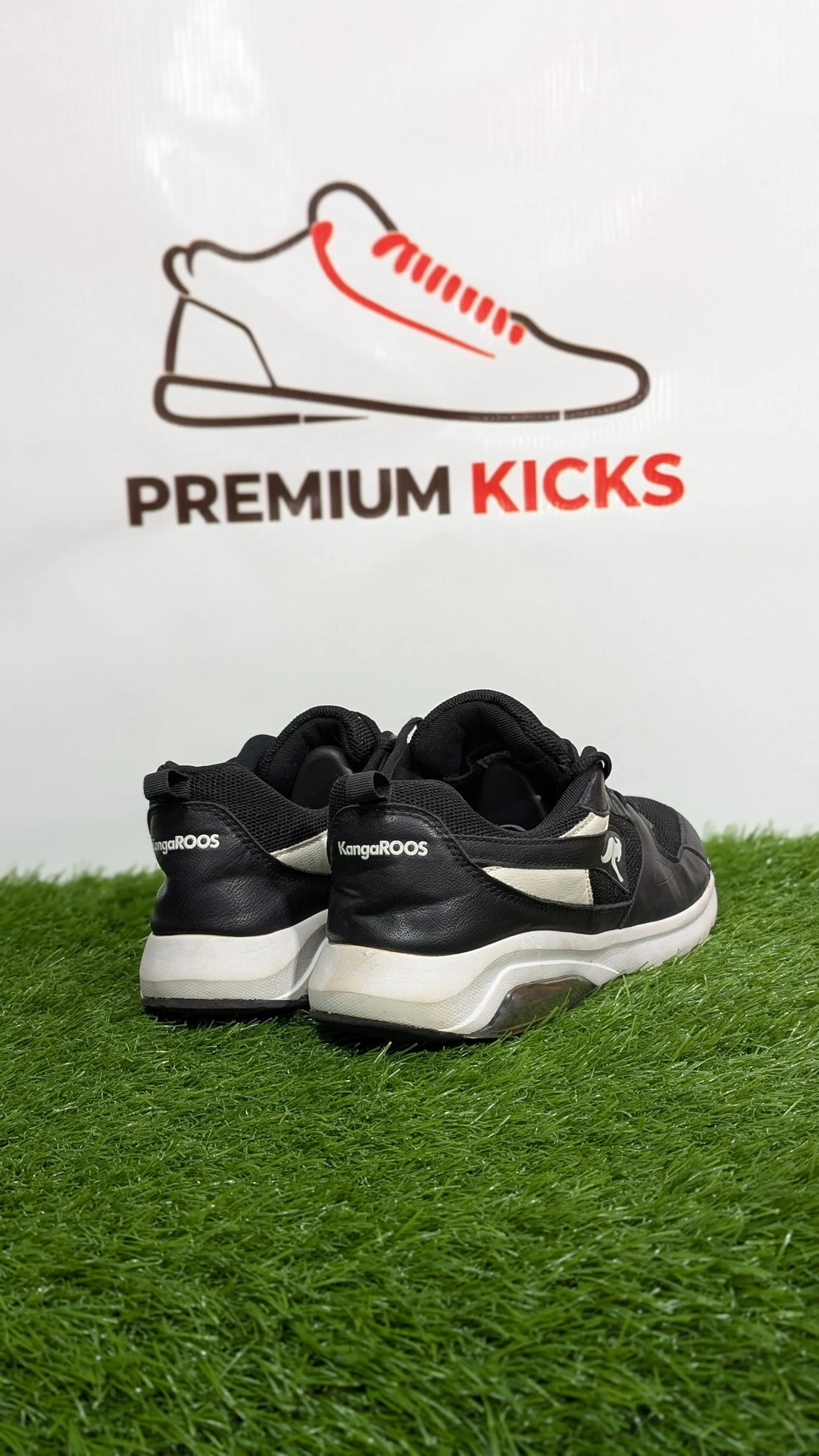 KangaROOS Men's Sneakers – Black & White Air Cushion Style