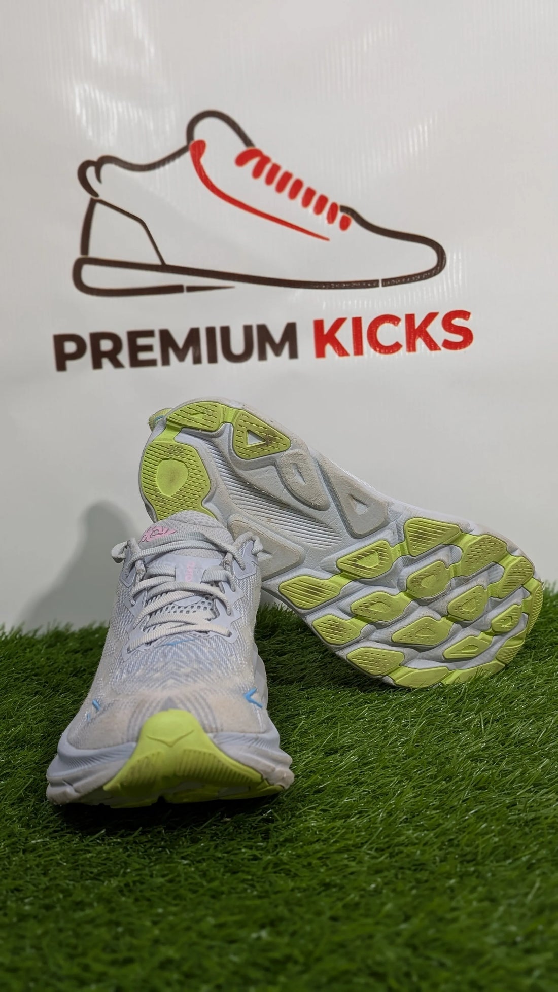 HOKA Clifton 9 Running Shoes – Grey, Pink & Blue