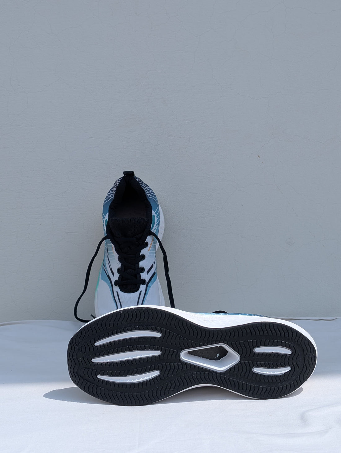 BULADE SHOES Graphic Performance Sneakers