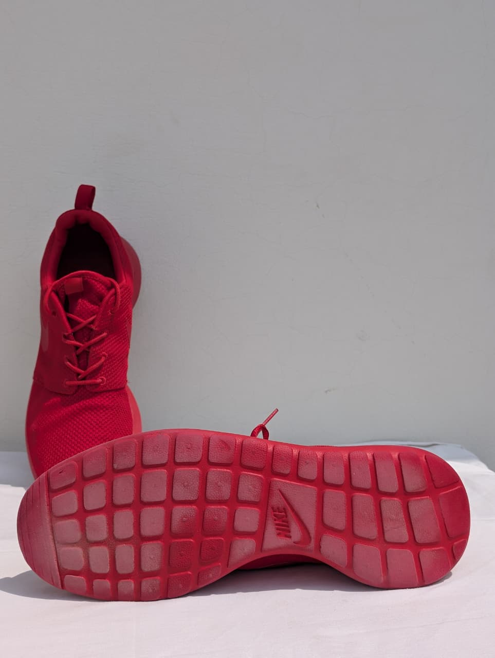 Nike Red Knit Casual Sneakers