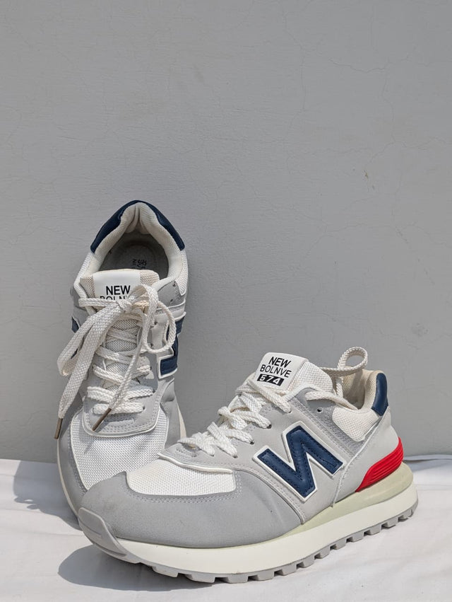 New Balance 574 White & Navy Sneakers